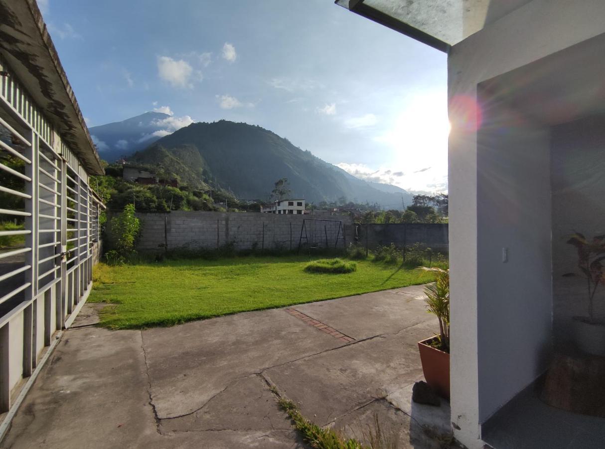 Elegante apartamento con vistas al volcán Tunguraua Baños Exterior foto