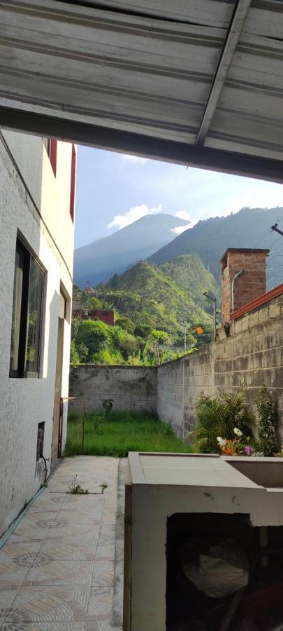 Elegante apartamento con vistas al volcán Tunguraua Baños Exterior foto